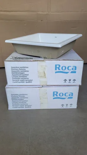 Duas cubas Roca Optica 41x41 na caixa sem uso