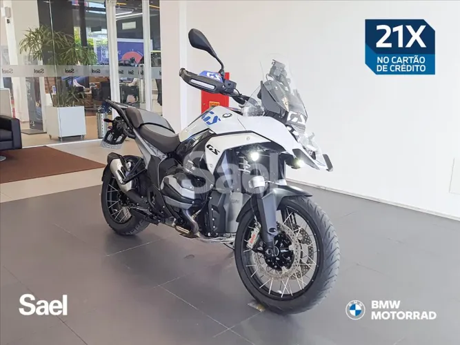 BMW R 1300 GS PLUS