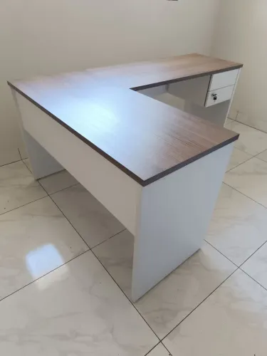 Escrivaninha em L Nova 2 Gavetas 1.80m x 1.27m - Entrego Montada