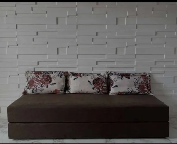 Sofá Cama Elegante (Frete Grátis Para Alguns Lugares)