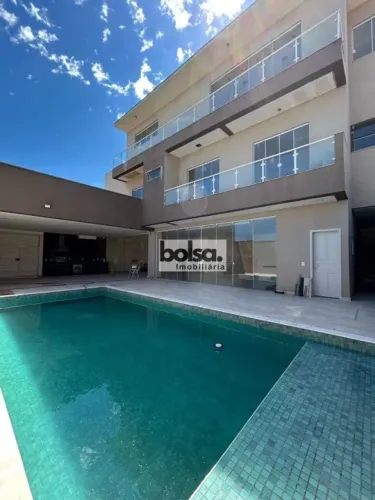 SOBRADÃO NOVO PERMUTA-SE POR CHACARA,SITIO