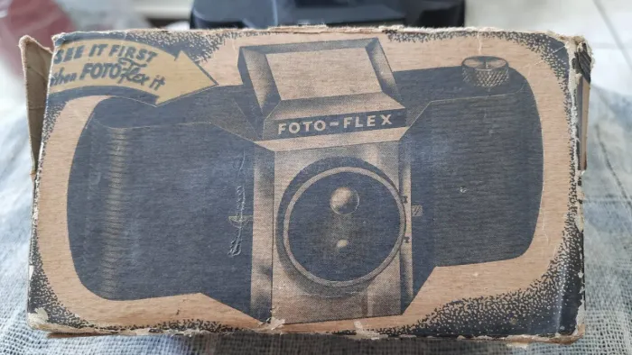 Câmera Foto-Flex Vintage