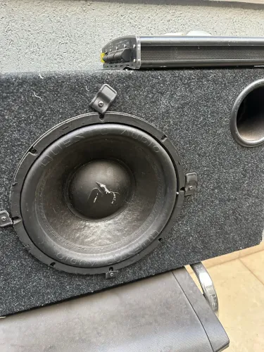 Caixa de som Questo audio 12 + amplificador Audiophonic 900W