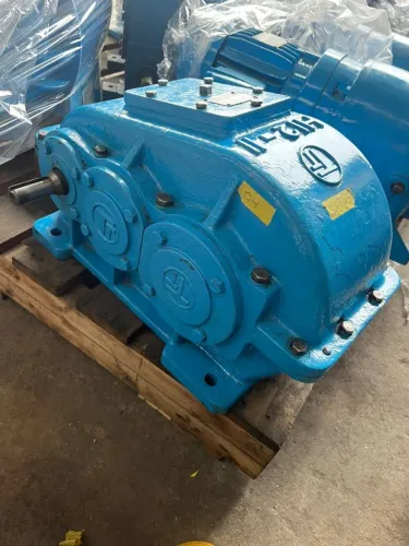 Redutor TRANSMOTÉCNICA 1:35,5