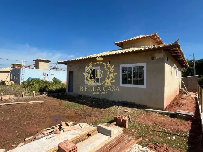 Casa à venda em condominio com 90,00m² por R$ 565.000,00 em Vila Verde - Armação dos Buzio