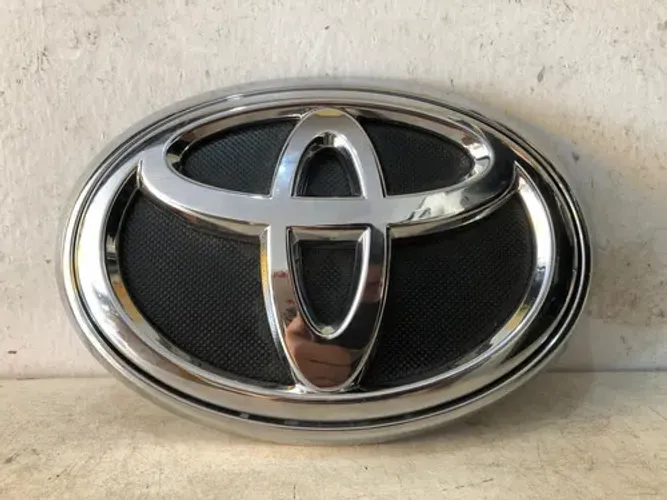 Emblema Toyota Hilux Sw4 2016 2017 2018 L20120351