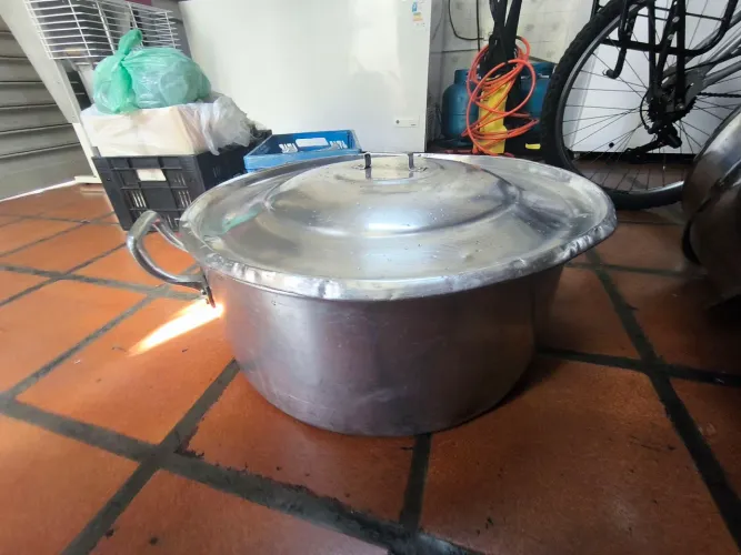 Panela de Alumínio 100 litros 