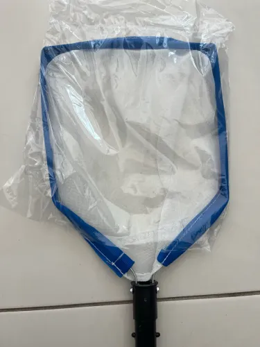Produtos para piscina variados