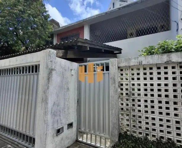 Casa com 5 Quartos à venda, 205m² - Boa Vista