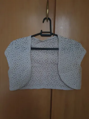 Bolerinho de Renda Branco