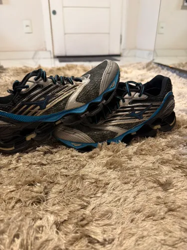 Tênis Mizuno original