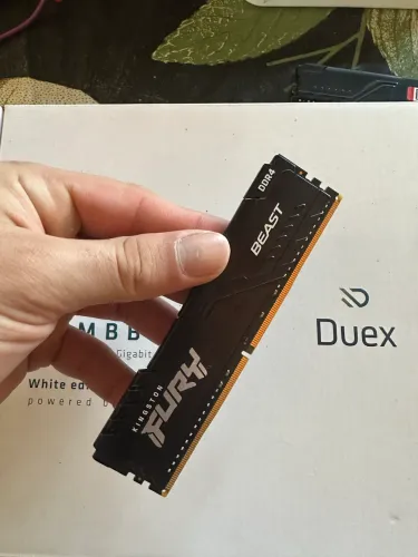 Memoria RAM 8GB DDR4 3200mhz