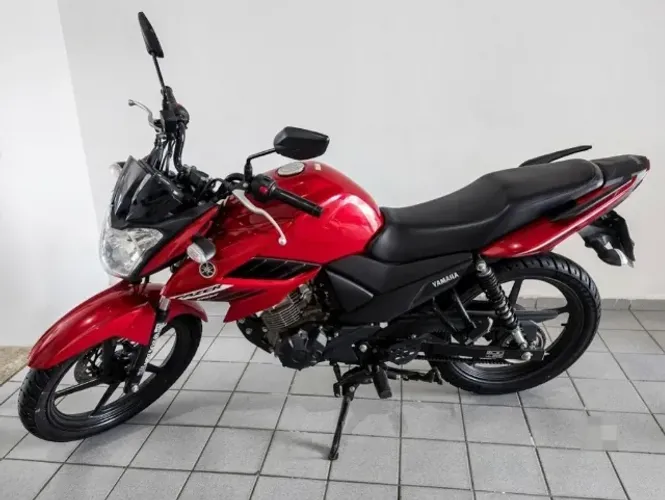 Yamaha YS 150 Fazer 2025 - Apenas 2.000 km - Estado de Nova / Revisada