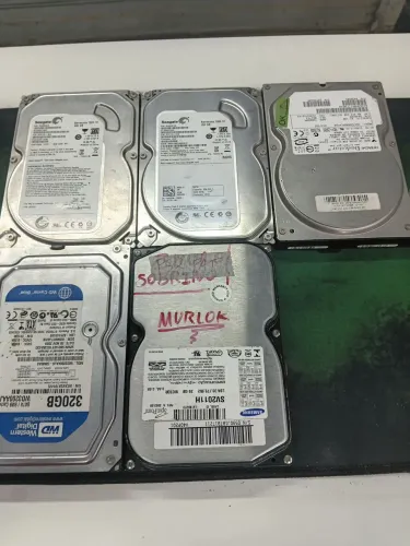 LOTE COM 5 HDS SATA