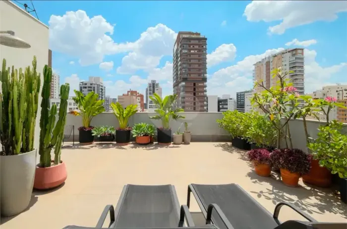 Cobertura  venda Pinheiros, 2 quartos, 1 suíte, 1 vaga, Solarium, Próximo ao Metro Oscar F