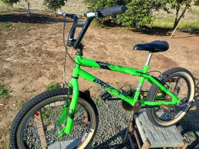 Bicicleta BMX DNZ Cross Aro 20