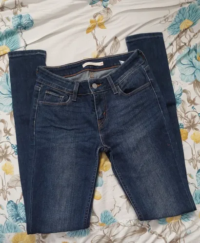 Vendo calça seminova