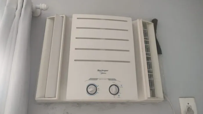 Vendo ar condicionado de caixa