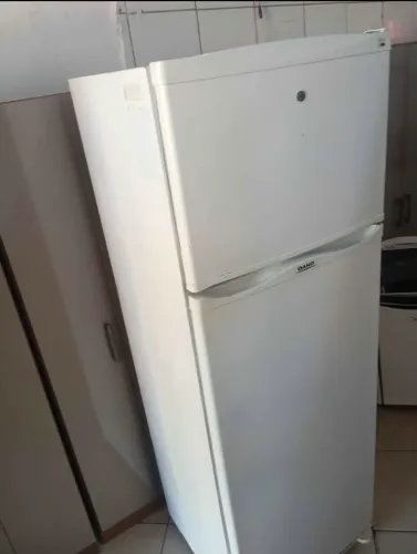 Geladeira dako