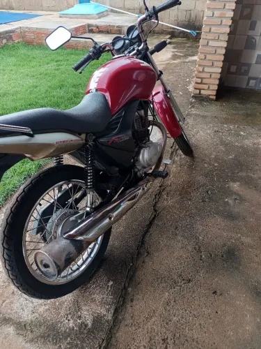 Vendo fan 150 ótimo estado pneus novos