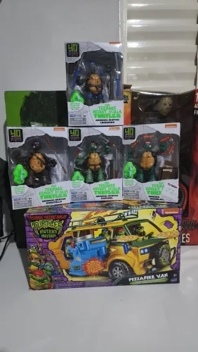 LOTE TARTARUGAS NINJA + FURGÃO
