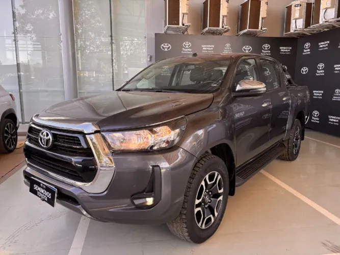 Toyota Hilux CD SRV 4X4 2.8 TDI Diesel Aut. 2024