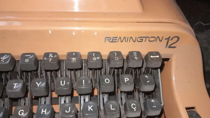 Maquina de escrever antiga remigton 12