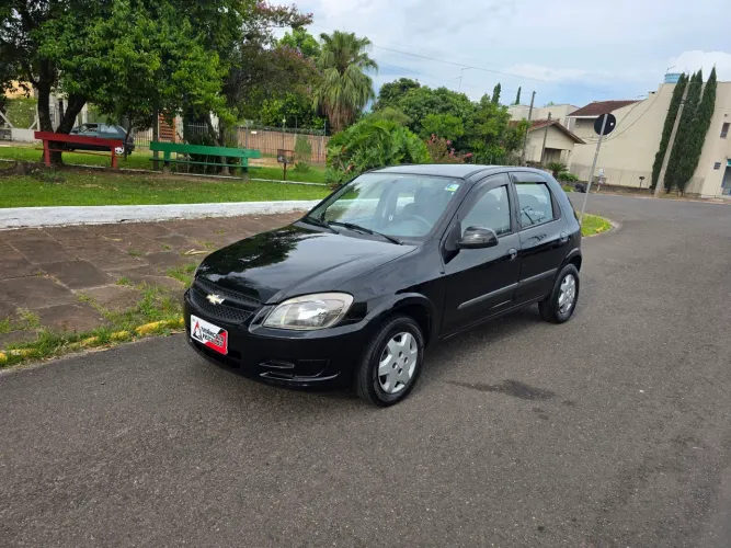 Chevrolet Celta Spirit/ LT 1.0 MPFI 8V Flexp. 5P 2013