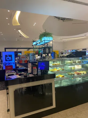 ATENDENTE DE CAFETERIA