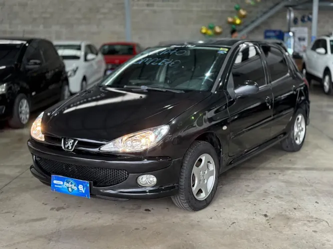 Peugeot 206 Holiday 1.6 Flex 16V 5P 2006