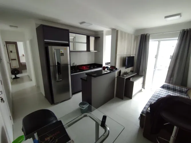 Apartamento locação no Boulevard Ivo Luchi 