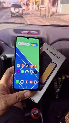 Celular Samsung A25 Chip 5G 256Gbs 8Gbs ram Na Caixa Com Capa
