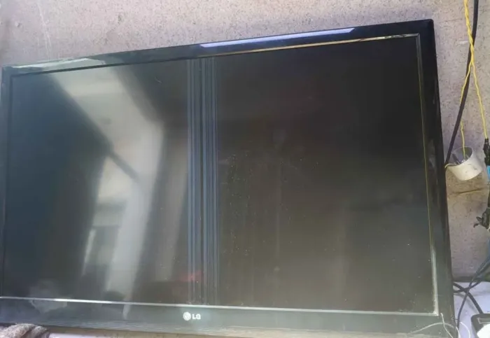 Tv 42 polegadas LG com defeito na tela 42LV3400