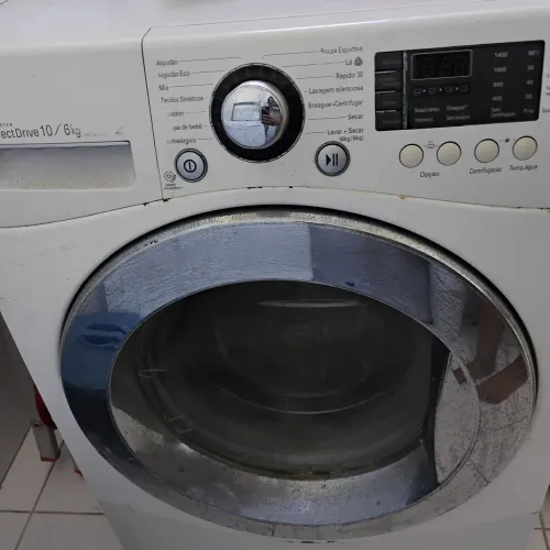 Lava e seca LG com defeito