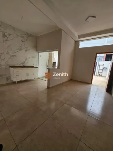 CASA COM 3 QUARTOS NO BAIRRO SÃO CARLOS