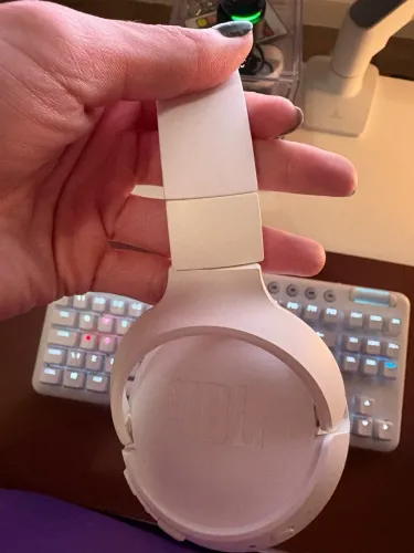JBL Tune 670NC