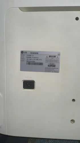 Vendo tv LG 32lb560b usada, funcionando tudo ok, digital, não é smart