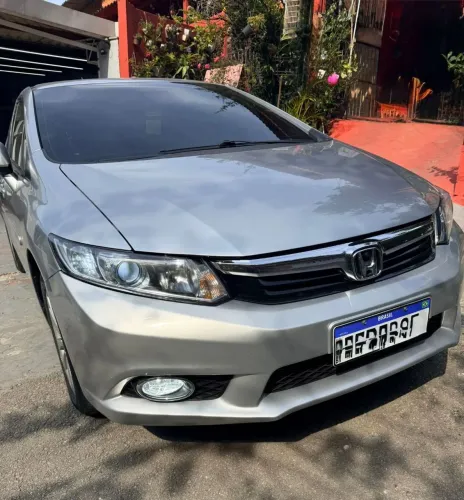 Honda Civic Sedan LXR 2.0 Flexone 16V Aut. 4P 2014