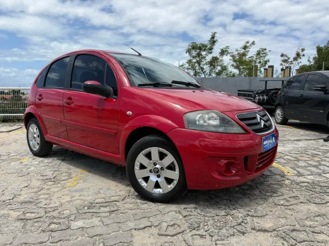Citroen C3 GLX 1.4/ GLX Sonora 1.4 Flex 8V 5P 2012