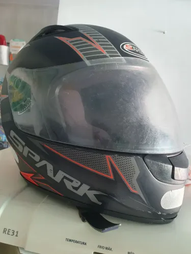 Capacete numero 58