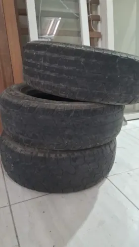 Pneus 265/70 R16