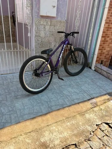 Vende-se quadro absolute Brutus 