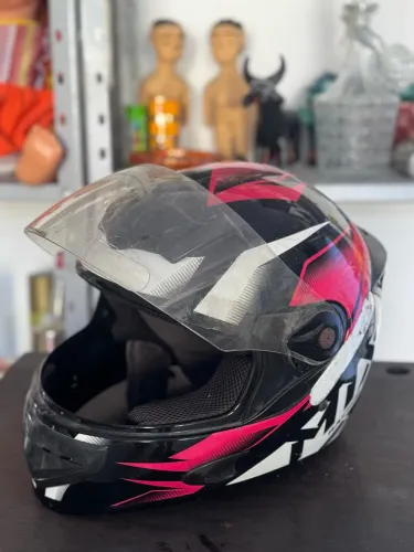 Capacete Usado