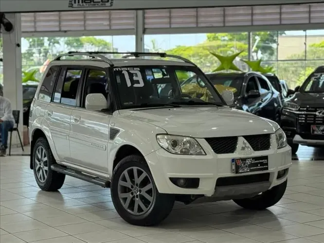 Mitsubishi Pajero TR4 2.0 Flex 16V 4X2 Aut. 2013