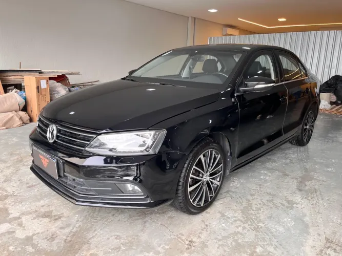 Volkswagen Jetta Highline 2.0 TSI 16V 4P Tiptronic 2018