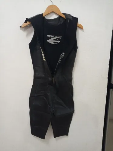 Roupa de Neoprene Mormaii - Nova