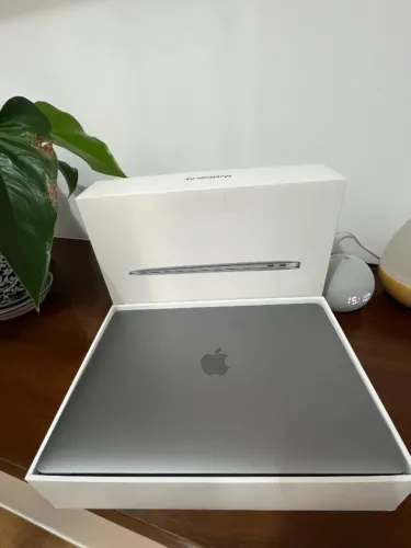 MacBook Air M1 - Excelente Estado - 256GB