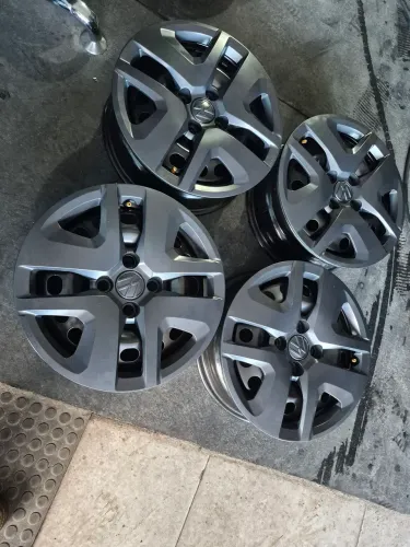 Calotas para aro 15 bem novinho originais da Volkswagen (180 em 2× no ct)