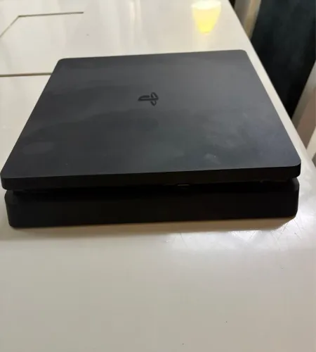 Playstation 4 slim 500gb