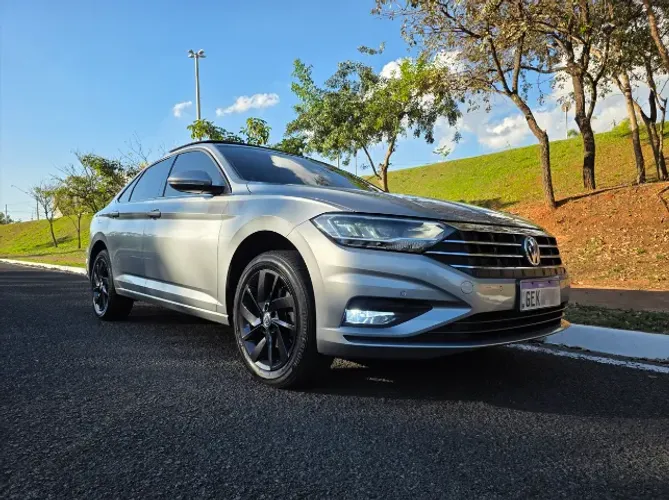 Volkswagen Jetta Comfort. 250 TSI 1.4 Flex 16V Aut. 2020